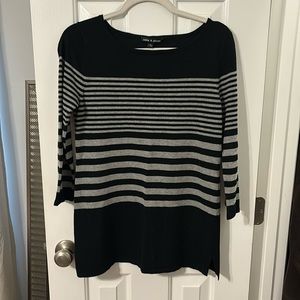 Cable & Gauge Striped 3/4 Sleeve Sweater - S